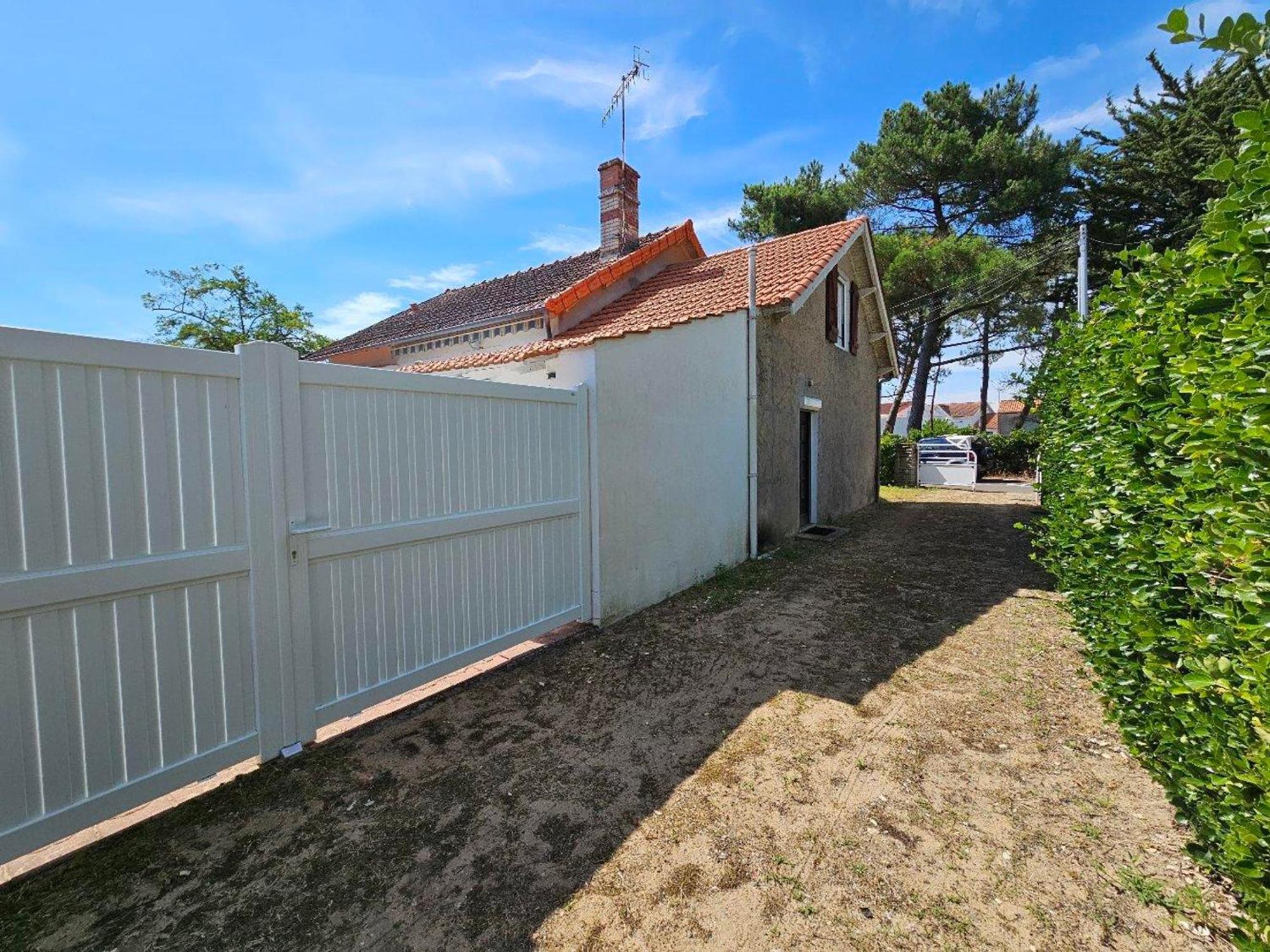 Charmante Maison Vendeenne A 350M De La Plage Avec Cour Ens. Et Parking - Fr-1-476-180 ラ・フォット・シュル・メール エクステリア 写真